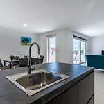 Vischetti كريس