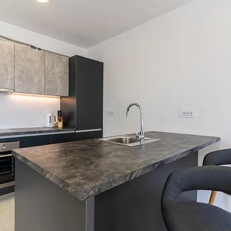 Apartament Vischetti